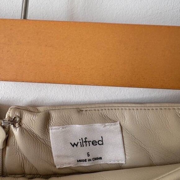 Aritzia Wilfred Tempest / Patio Vegan Leather Mini Skirt Sand Beige Size 6 - Picture 6 of 7